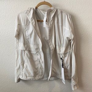 Lululemon hood light jacket